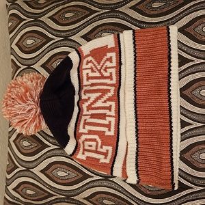 PINK Victoria's Secret Pom Pom   Beanie